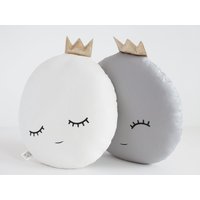 Vollmond Kissen, Kinderzimmer Dekor, Mond Babykissen, Kissen Mit Gesicht, Kuschelkissen, Kronenkissen, Babypartygeschenk von ProstoConcept