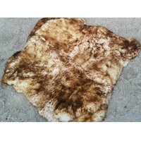 Xxl Schaffell Teppich Zwei Vernähte Riesen Schaffelle Bis Ca 110 X cm von Provellus