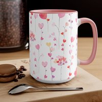 Herz Blumen Keramik Tasse Valentinstag Zweifarbige Geschenk Des Kaffee-Liebhabers Kaffeetasse 11 Unzen 15 von PuffinLime