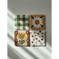 Punch Needle Untersetzer, Handgemachter Getränkeuntersetzer, Housewarming Geschenk, Floral Hand Getuftet Becher Teppich Punch Needle Untersetzer, Handgemachter Getränkeuntersetzer, Housewarming Geschenk, Floral Hand Getuftet Becher Teppich von PunchioArt