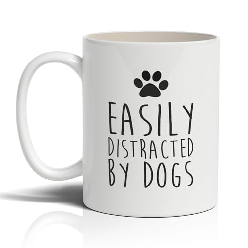 Punk Cards – Lustige Kaffeetassen – Hundeliebhaber – "Easily Distracted by Dogs" – Wichtelgeschenk – einzigartige Kaffeetasse – Tee-Geburtstagsgeschenk – 325 ml mikrowellengeeignet – Keramiktasse Punk Cards – Lustige Kaffeetassen – Hundeliebhaber – "Easily Distracted by Dogs" – Wichtelgeschenk – einzigartige Kaffeetasse – Tee-Geburtstagsgeschenk – 325 ml mikrowellengeeignet – Keramiktasse von Punkcards