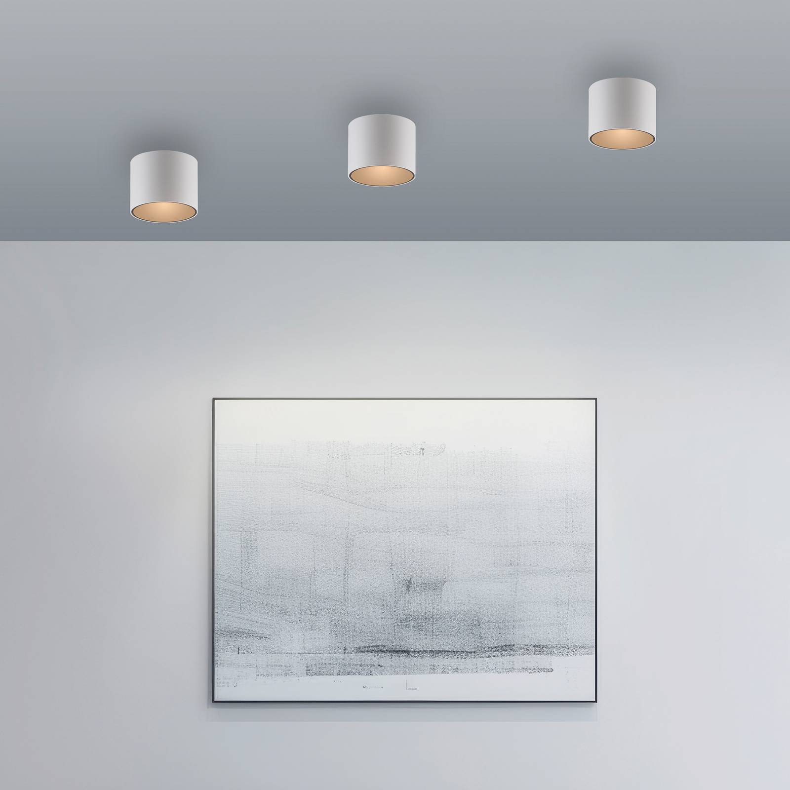 PURE LED-Bad-Deckenlampe Point, weiß, Ø 18 cm, Metall, IP44 von Pure