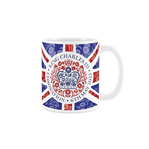 Purely Home King Charles III Coronation 2023 Britische Flagge Tasse – Weiße Gedenktasse Offizielles Emblem Kaffee/Tee Geschenk von Purely Home