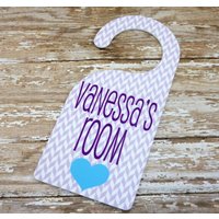 "Personalisiertes Kinderzimmerschild "Keep Out" Türschild Zum Aufhängen "No Jungen/Mädchen Erlaubt Nicht Stören" von PurelyPersonalized