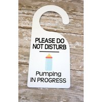 Pumping in Fortschritt Bitte Nicht Stören Büro/Kinderzimmer Benutzerdefiniertes Schild Babyparty Geburt Neue Mutter Personalisiertes Geschenk von PurelyPersonalized