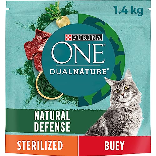 Purina ONE Dual Nature Sterilisiertes Katzenfutter mit Spirulina und Ochse, 6 Beutel à 1,4 kg von Purina ONE