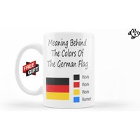 Lustige Deutsche Kaffeetasse | Geschenk Für Sie Oder Ihn Coole Germany Tasse Kaffee Mit Geburtstagsgeschenk Einzigartige Deutschland Grafik von PuuchRiga