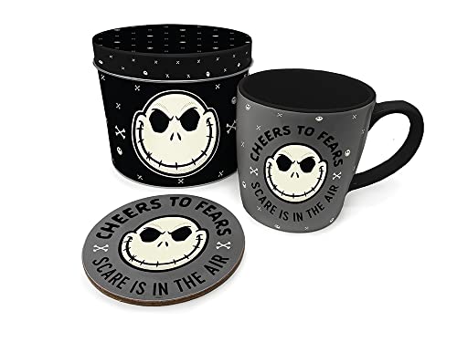 Disney's The Nightmare Before Christmas Tasse und Untersetzer Set (Cheers and Fears Design) in Geschenkdose, Kaffeebecher, 325ml Keramik-Kaffeetasse - Offizielles Merchandise von Pyramid International