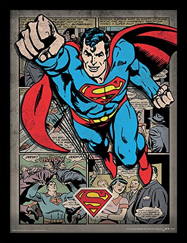 Pyramid International Superman (Comic Montage) 30x40 cm gerahmter Druck, 250GSM PAPERWRAP MDF, Mehrfarbig, 44 x 33 x 4 cm von Pyramid International