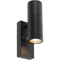 Außenwandleuchte schwarz mit Hell-Dunkel-Sensor IP44 - Duo Außenwandleuchte schwarz mit Hell-Dunkel-Sensor IP44 - Duo von QAZQA