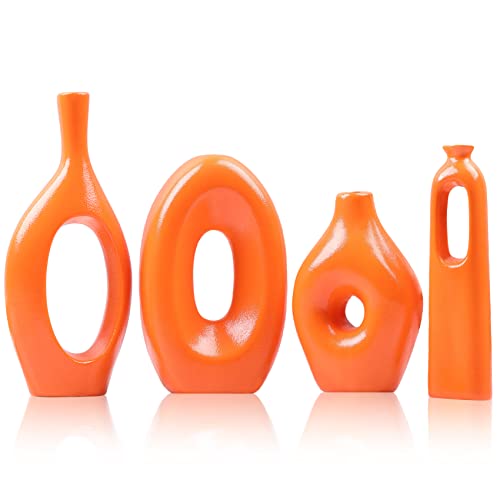 Orangefarbene Keramikvasen, 4er-Set, runde Hohle Boho-Vasen für Pampasgras und Blumendekoration, Moderne minimalistische kleine Vasen von QIANLING
