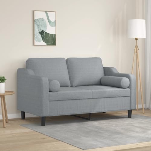 QJBSAVVA 2-Sitzer Sofa Hellgrau Modernes Design mit Zierkissen 138 x 77 x 80 cm Robuster Stoffbezug & Metallgestell Bequem für Wohnzimmer Balkon oder Jugendzimmer QJBSAVVA 2-Sitzer Sofa Hellgrau Modernes Design mit Zierkissen 138 x 77 x 80 cm Robuster Stoffbezug & Metallgestell Bequem für Wohnzimmer Balkon oder Jugendzimmer von QJBSAVVA