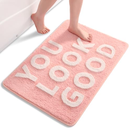 QJHOMO Rosa und Weiss Badezimmerteppich Klein Badematte rutschfest Waschbar Badteppich niedlich Badezimmer Deko Flauschig Badvorleger Weiche Mikrofaser Absorbierende Bad Teppich 55 x 81 cm von QJHOMO