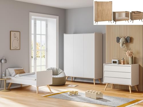 QMM Babyzimmer Kinderzimmer Vienna komplett Set B Kleiderschrank 3-türig Kommode Wickelaufsatz Bett (Eiche) von QMM
