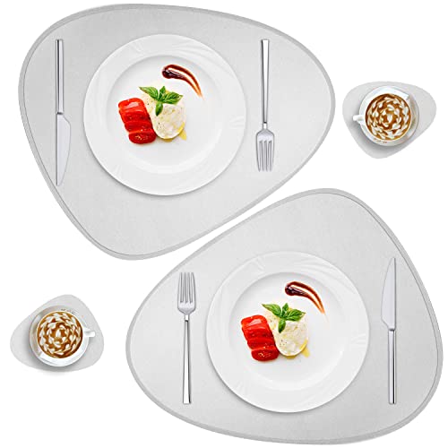 Kunstleder Tischsets 2er Set und Untersetzer, Hitzebeständige Tischsets für Runden Tisch, Wasserdicht Abwischbar Waschbar Abendessen Tischsets, Leicht zu Reinigen Platzsets Nordischer Stil, Silber von QPIX DIGITAL