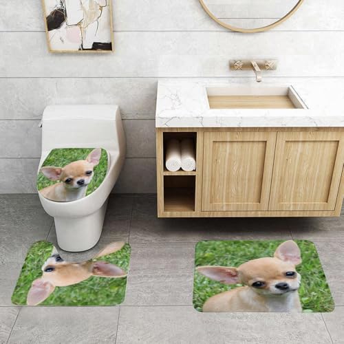 QRFASFZO 3 Stück Badematten und WC Vorleger Microfaser Weiches Badteppich badvorleger rutschfest Waschbar Badezimmerteppich Set,Tier, EIN süßer Chihuahua-Welpe starrt auf den üppigen Rasen von QRFASFZO