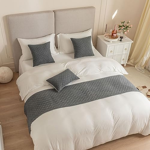 QRGMKL Einfarbiger Bettschal Tagesdecke mit einfachem Rautenmuster Bettläufer Super weicher Samtbettwäscheschutz für Hotelschlafzimmer Hochzeitszimmer-Gray||2 Pillowcases(45X45cm) von QRGMKL