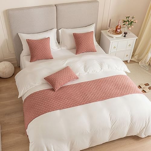 QRGMKL Einfarbiger Bettschal Tagesdecke mit einfachem Rautenmuster Bettläufer Super weicher Samtbettwäscheschutz für Hotelschlafzimmer Hochzeitszimmer-Pink||2 Pillowcases(45X45cm) von QRGMKL