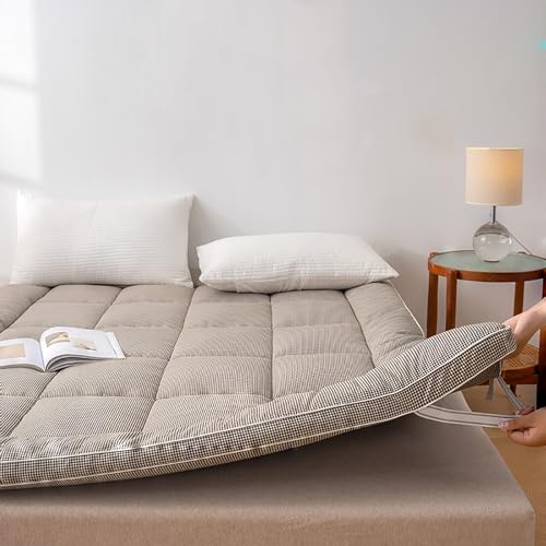 QTQHOME Faltbare Futon-Matratze, tragbar, gesteppt, Camping-Matratze, dicke Tatami-Matte, aufrollbare Matratze, Schlafunterlage für Sofa, Zuhause und Camping (120 x 203 cm), braun) von QTQHOME