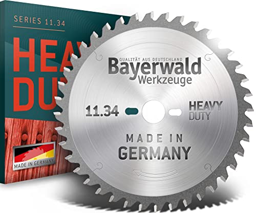 Bayerwald - HM Kreissägeblatt - Ø 210 mm x 2,8 mm x 30 mm | Trapezflachzahn (54 Zähne) | Nebenlöcher: 2/7/42 | für universellen Einsatz auf Handkreissägen von QUALITÄT AUS DEUTSCHLAND Bayerwald Werkzeuge