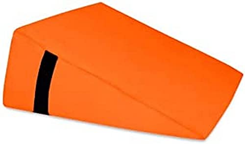 QUIRUMED Dreieckiges Kissen, Maße 28 x 30 x 13 cm, Farbe Orange, ergonomisch, Kunstleder, Flexible Füllung, Massagekissen, Physiotherapie, Rückenstütze von Quirumed