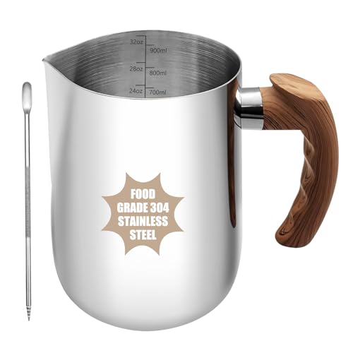 Milchaufschäumkrug, 900 ml, Milchaufschäumer, 304 Edelstahl, Dampfkrug mit Kunststift, Milchkaffeekännchen mit hitzebeständigem Griff und Skala von QYQRQF