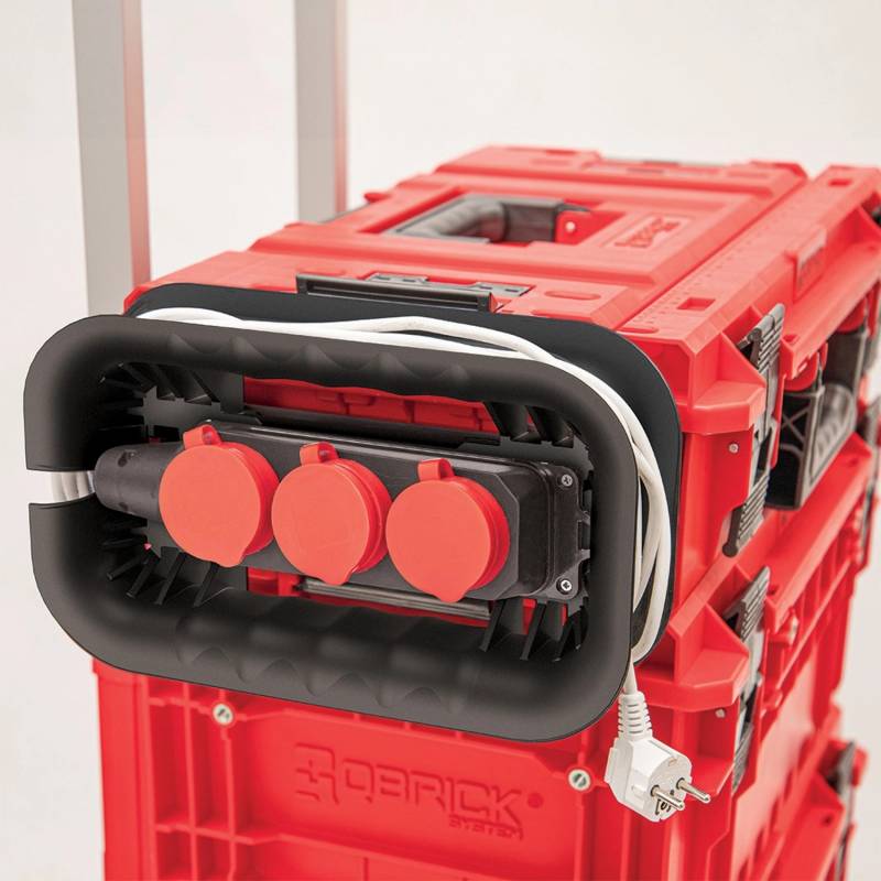 Qbrick System Kabelhalter PRO mit Steckdosenleiste von Qbrick System