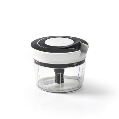 Qdesign - Manueller Mini Gemüsezerkleinerer - Einfacher Betrieb ohne Strom - Robuster & Langlebiger Edelstahl - Rutschfester Unterboden - Schwarz/Weiß von Qdesign