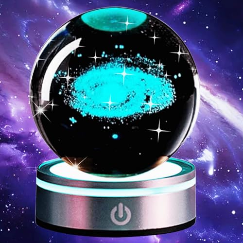 Qivine 3D Kristallkugel Nachtlicht, 80mm Glaskugel Lampe mit Sockel, Fotografie Leuchtkugel Batteriebetrieben, Geschenk für Frauen, Kinder Freunde Familie (Galaxis) von Qivine