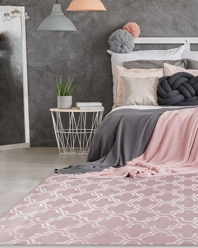 Qiyano Teppich Kurzflor marokkanisches Muster seidiger Glanz dünn weich für Wohnzimmer Schlafzimmer Läufer mit Anti-Rutsch, Farbe: Rosa, Größe: 200 x 290 cm von Qiyano