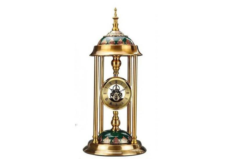 Quality Elegance Dekoobjekt Retro Goldene Tischuhr im Amerikanischen Stil von Quality Elegance