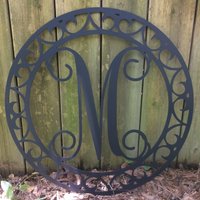 Metall-Monogramm Mit Schriftrolle Border 61 cm Durchmesser {Indoor/Outdoor} Personalisierte Wohnkultur von QualityToolingLLC