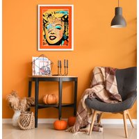 queence Bild mit Rahmen "Marilyn Monroe, orange", Bilder von Frauen-Film-Filmfiguren-Frau-Gesicht, (1 St.), Poster mit buntem Acrylglas Passepartout von Queence
