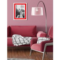 queence Bild mit Rahmen "Postkarte, Marilyn Monroe", Amerika-Bilder von Amerika-Bilder von Frauen-Film-Filmfiguren-Foto-Frau-Gebäude-New York-Postkarten-Schwarz-Weiß, (1 St.), Poster mit buntem Acrylglas Passepartout von Queence