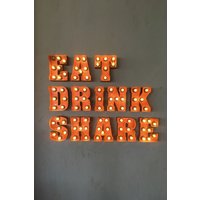 queence Metallbild "EAT DRINK SHARE", Buchstaben von Queence