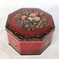 Achteckige Vintage Metalldose Container Made in England Florale Blechdose Mit Craquelé Klappdeckel Retro Aufbewahrungsdose von QueenofGarbage2