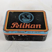 Blechdose Pelikan Abnehmbarer Deckel Deckeldose Metalldose Farbbanddose Farbband Blechdose Pelikan Abnehmbarer Deckel Deckeldose Metalldose Farbbanddose Farbband von QueenofGarbage2
