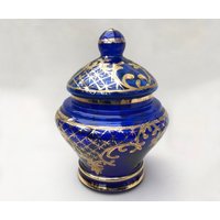 Bonboniere Aus Blauem Glas Mit Goldverzierung Handbemalt von QueenofGarbage2