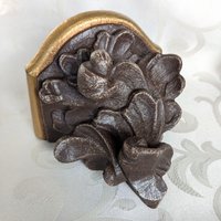 Kleine Geschnitzte Wandkonsole Holzkonsole Teilweise Mit Goldfarbe Konsole Herrgottswinkel Kleine Geschnitzte Wandkonsole Holzkonsole Teilweise Mit Goldfarbe Konsole Herrgottswinkel von QueenofGarbage2