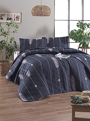 Questo Casa, Bettwäsche-Set, gesteppt, Einzelbett-Druck, 100% Baumwolle, gesteppt, Tagesdecke: 180 x 225 cm (1 Stück), Kissenbezug: 50 x 70 cm (1 Stück), Marineblau von Questo Casa