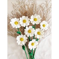 Handgemachte Fertige Häkeln Gänseblümchen, Blumenstrauß, Hochzeitsstrauß, Geburtstagsgeschenk, Kunst, Housewarminggeschenk, Wohnkultur Handgemachte Fertige Häkeln Gänseblümchen, Blumenstrauß, Hochzeitsstrauß, Geburtstagsgeschenk, Kunst, Housewarminggeschenk, Wohnkultur von QuinceFablesShop