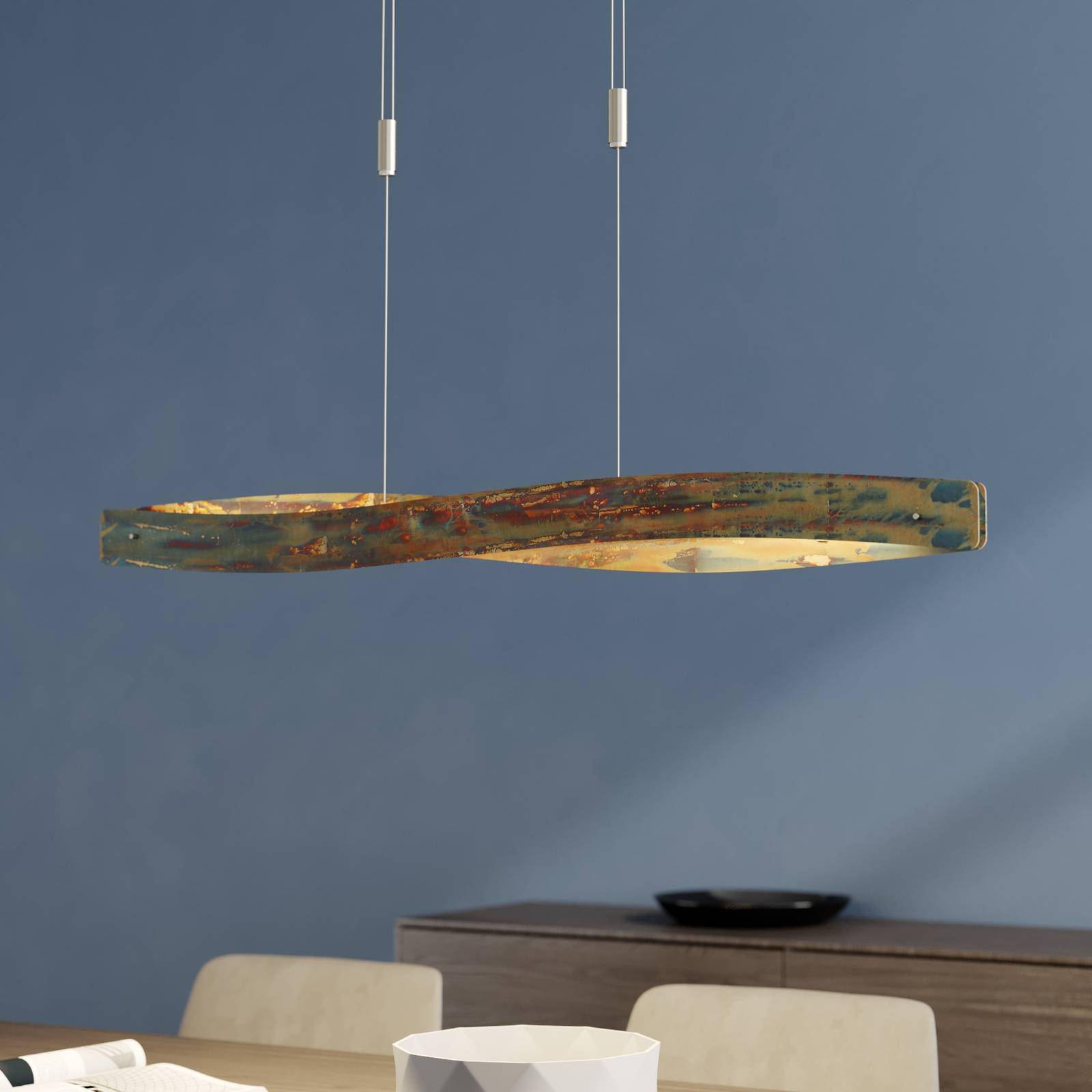 LED-Pendelleuchte Lian mit oxidierter Oberfläche LED-Pendelleuchte Lian mit oxidierter Oberfläche von Quitani