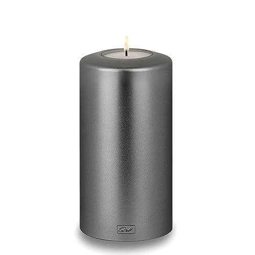 Qult Farluce Classic Metallic Silber • ∅ 10 cm Höhe 18 cm • Teelichthalter in Kerzenform • Kunststoffkerze in Kerzenoptik • Mit Teelichteinsatz • inkl. 1 TLM16 Maxilight Teelicht Qult Farluce Classic Metallic Silber • ∅ 10 cm Höhe 18 cm • Teelichthalter in Kerzenform • Kunststoffkerze in Kerzenoptik • Mit Teelichteinsatz • inkl. 1 TLM16 Maxilight Teelicht von Qult