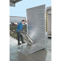 Klappbare Überladebrücke verschiebbar, mittig geteilt, Breite 1500 mm - Max. Höhenunterschied + 445 mm - FBTV01 von RAMPE DE CHARGEMENT - MATISERE