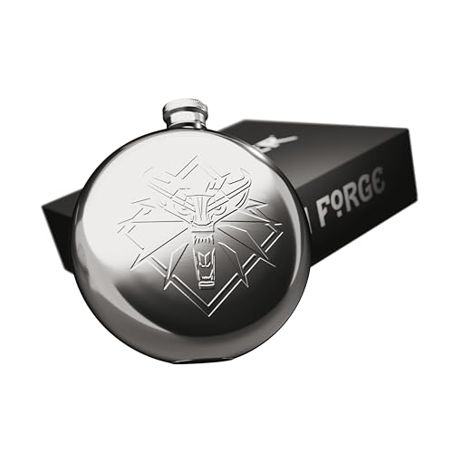 Offiziell lizenzierter Hexer-Flachmann – Offizieller Witcher-Artikel. Hexer-Edelstahl-Flachmann Geschenkset mit 2 x 30 ml Edelstahl-Schnapsgläsern und 1 x Einfülltrichter von RAVEN FORGE