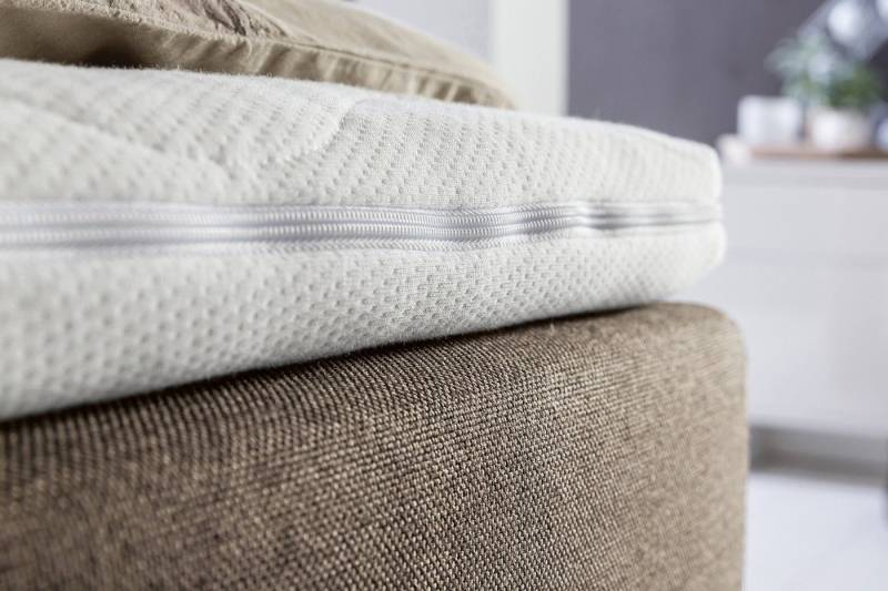 Möbelfreude Boxspringbett Boxspringbett Bea mit niedrigem Kopfteil Beige..., Beige/grau 160x200 cm H2 7-Zonen-Taschenfederkern Matratze + Visco-Top von RAVENSBERGER Matratzen