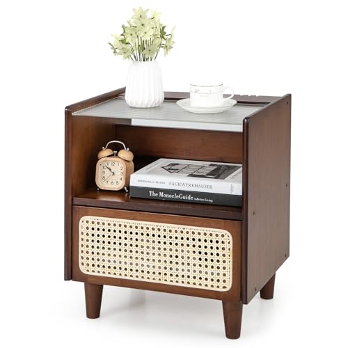 RELAX4LIFE Nachttisch mit Rattan-Schublade & Offenem Regal, Nachtschrank mit Glastischplatte & Kabelschlitze, Nachtkonsole aus Bambus, Beistelltisch für Wohnzimmer Schlafzimmer (1, Braun) von RELAX4LIFE