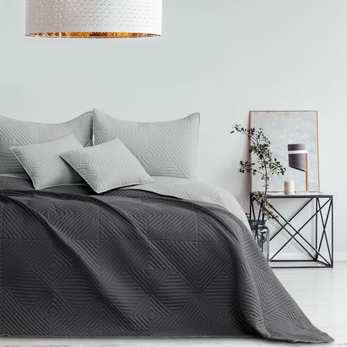 RESTILO Tagesdecke 170x270 cm Stahl Silber Bettüberwürf zweiseitig Ultrasonic Steppung Polyester Softa RESTILO Tagesdecke 170x270 cm Stahl Silber Bettüberwürf zweiseitig Ultrasonic Steppung Polyester Softa von RESTILO