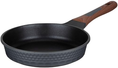 RESTO Bratpfanne 26cm, Pfanne Aluminiumguss - für alle Herdarten geeignet – Grillpfanne mit hitzebeständigen Außenbeschichtung und weichem ergonomischem Griff in Holzoptik, H=6.0 cm von RESTO