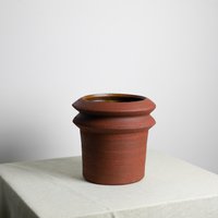 Handgefertigte Vase | 18, 8 cm Aus Keramik in Rot Und Braun von RFeldmannEntwurf